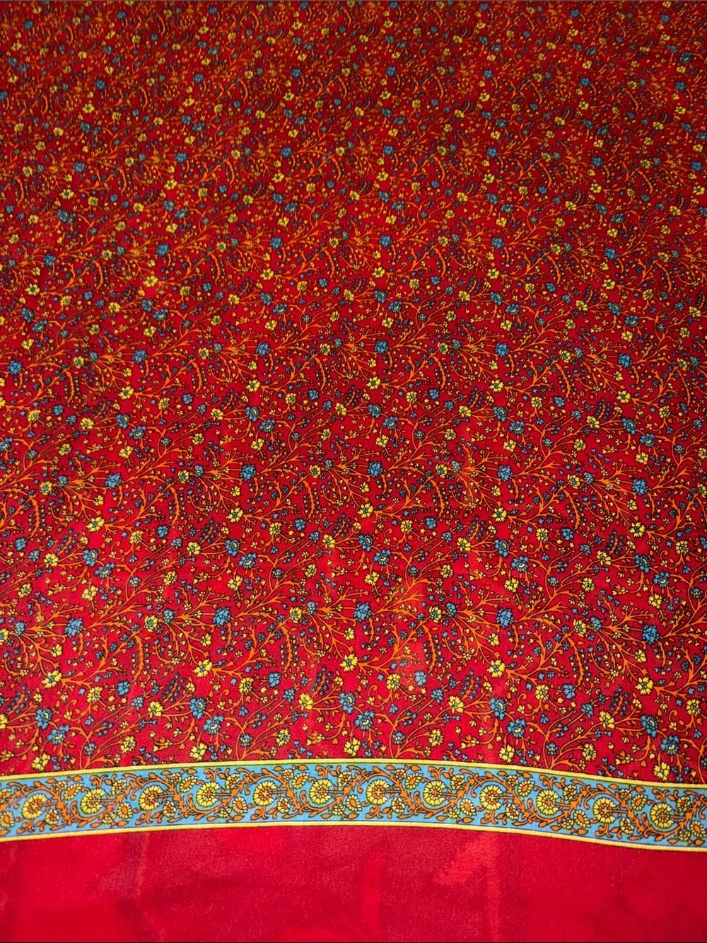 Vintage Resiyan 100% pure silk 38